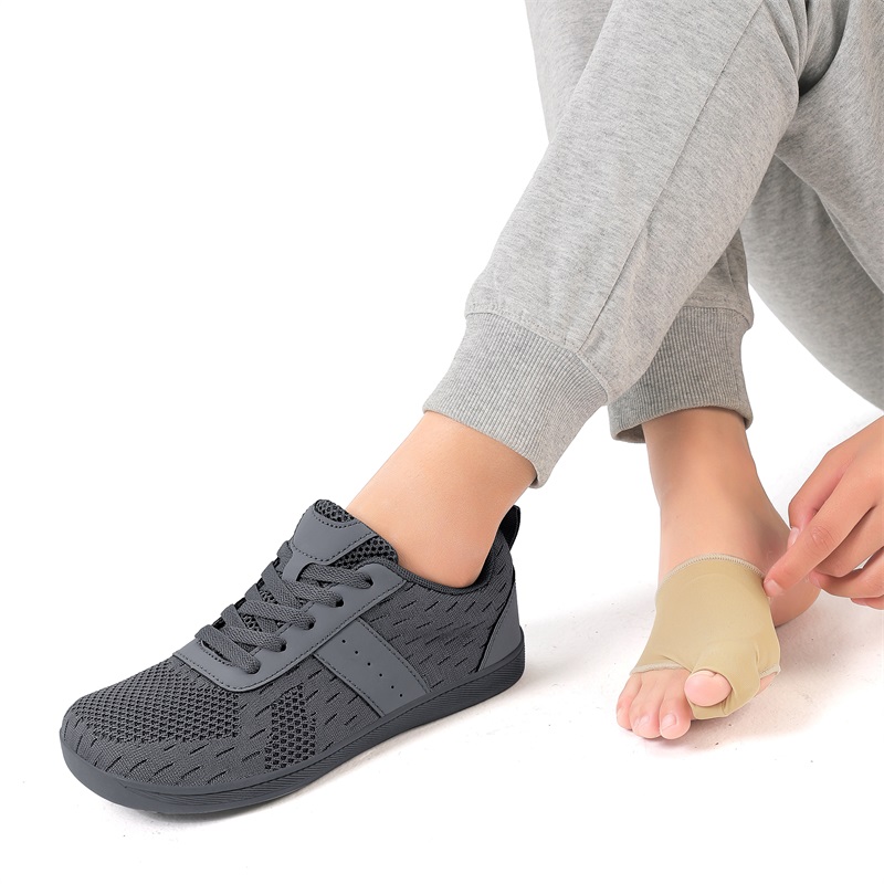 ユニセックスワイドトゥボックススニーカー通気性メッシュ快適カ - Sneaker Case のレビューと価格