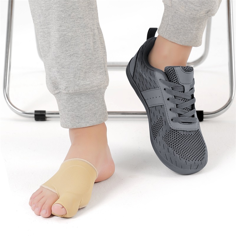 ユニセックスワイドトゥボックススニーカー通気性メッシュ快適カ - Sneaker Case のレビューと価格