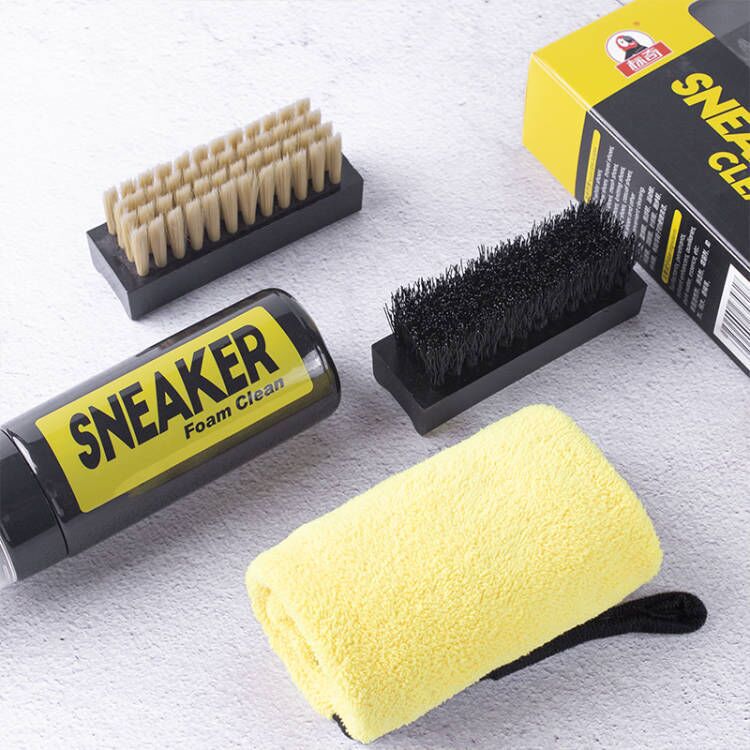 150ml水なしフォームスニーカークリーナーキット（ブラシと - Sneaker Care Cleaning Kit のレビューと価格